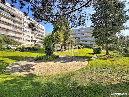 appartement 3 pièces 101 m²
