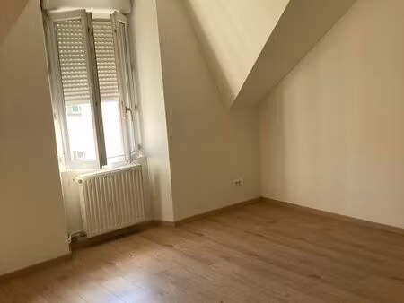 location f3