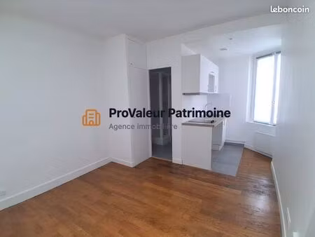 studio 1 pièce 16 m²