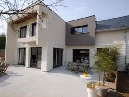 vente maison à chalonnes-sur-loire (49290) : à vendre / 190m² chalonnes-sur-loire