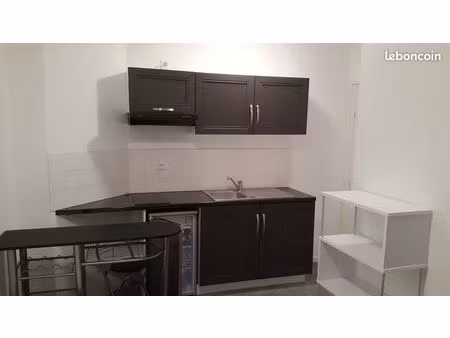 studio meuble 430 tcc calais dispo 04/09
