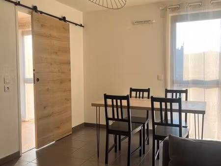 t2 meublé 34 m² – proche universités et centre-ville