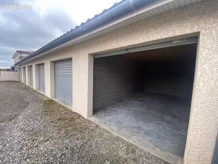 parking/box 22 m² colomiers