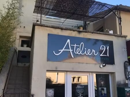 local commercial à louer – 80 m² – rochegude (26)
