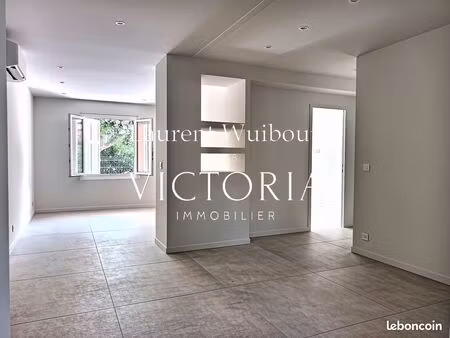 appartement 5 pièces 82 m²