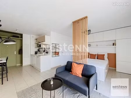studio 1 pièce 30 m²