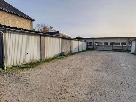 location parking 11 m² à saint-jean-le-blanc (45650)  60 €