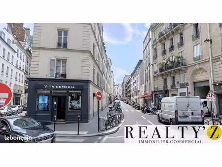local commercial 56 m²