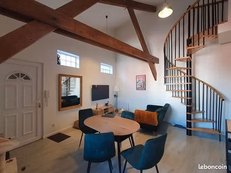 immeuble 11 pièces 277 m²