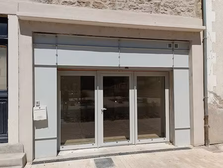 location locaux professionnels 1 pièce 27 m² à capdenac-gare (12700)  330 €