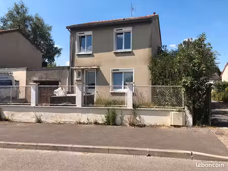 maison 4 pièces 77 m²