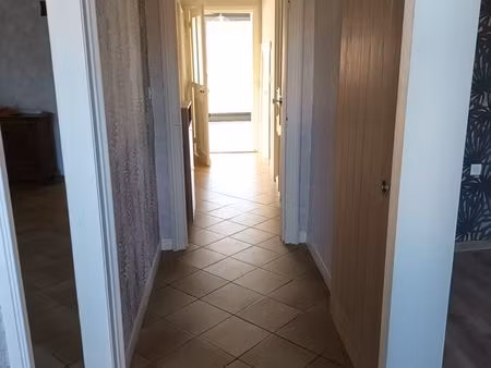 maison avec grand jardin