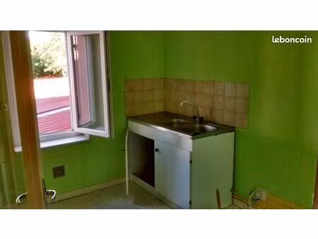 appartement t2 à commentry
