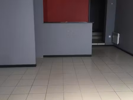 location locaux professionnels à langon (33210)  6 084 €
