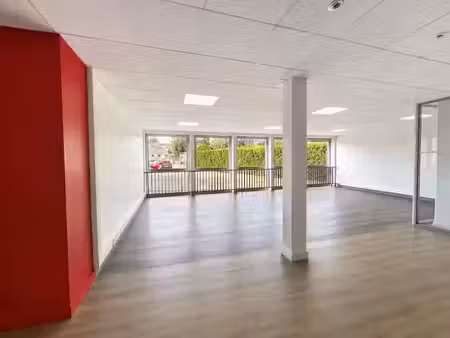 location locaux professionnels 0 pièces 141.75 m² à avon (77210)  2 785 €
