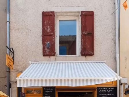 immeuble 6 pièces 90 m²