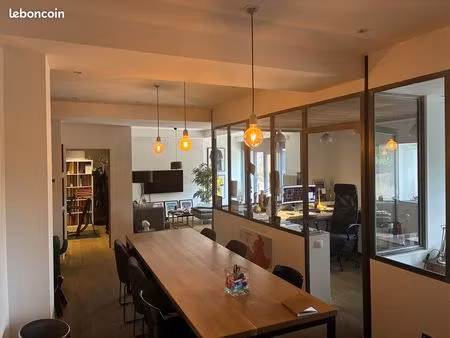 bureaux 88 m² fréjus