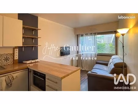 studio 1 pièce 19 m²
