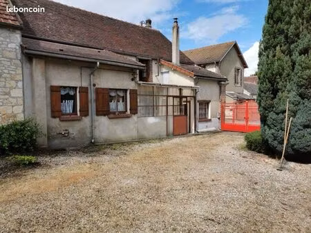 à vendre maison dans l’yonne.a 1h30 de paris
