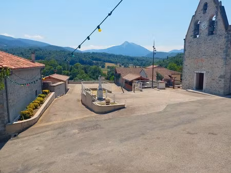 maison en pierres à un petit prix secteur "proche aspet"...