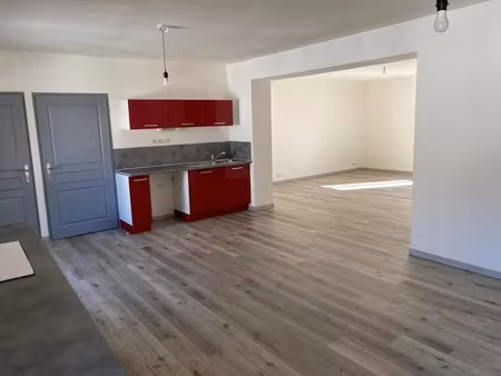 location appartement 3 pièces 93.93 m² à bessèges (30160)  521 €