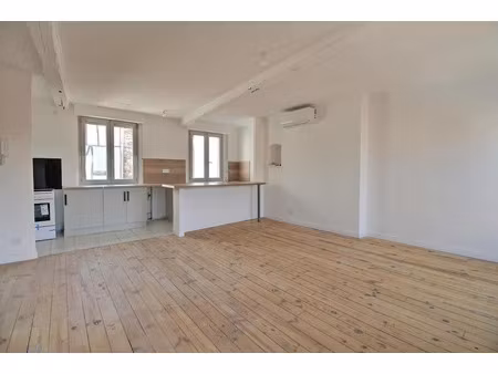 location appartement 4 pièces 92.08 m² à lavaur (81500)  850 €