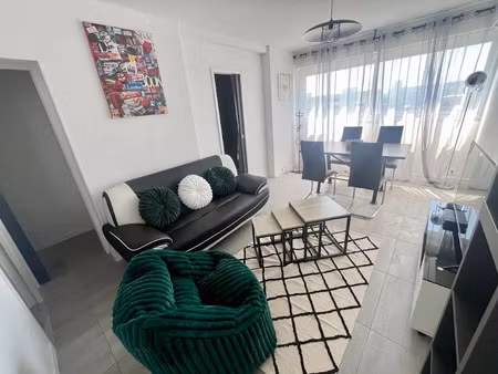 location meublée appartement 4 pièces 66.75 m² à le bouscat (33110)  550 €
