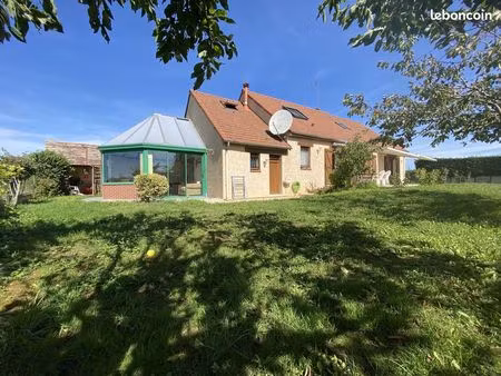 maison à 5 mn du centre ville d'auxerre