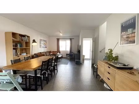 maison à louer avec terrasse et jardin   vedrin (vbe45462)