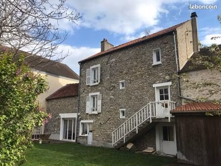 maison familiale en pierre