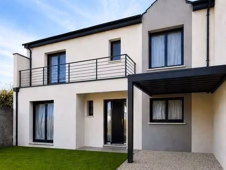 pavillon 7 pièces 153 m²