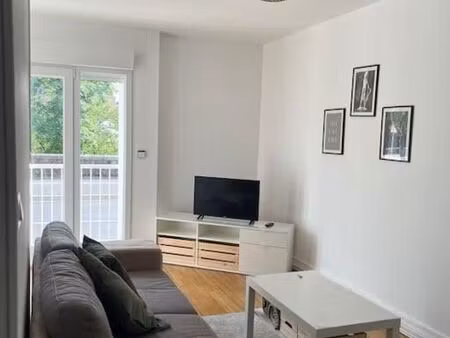 appartement t2 47 m² avec jardin privatif – centre charleville