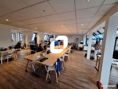 bureau 159 m²