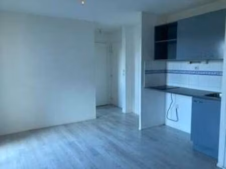 location appartement 2 pièces à ouistreham (14150) : à louer 2 pièces / 30m² ouistreham