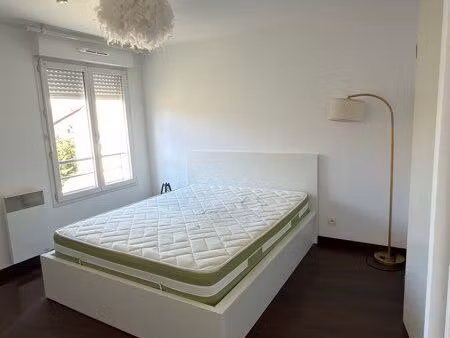 à louer – appartement meublé 45 m² avec balcon et parking – neuilly-sur-marne
