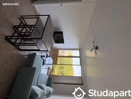 chambre 1 pièce 10 m²