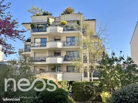 studio 1 pièce 29 m²