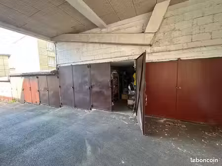box parking