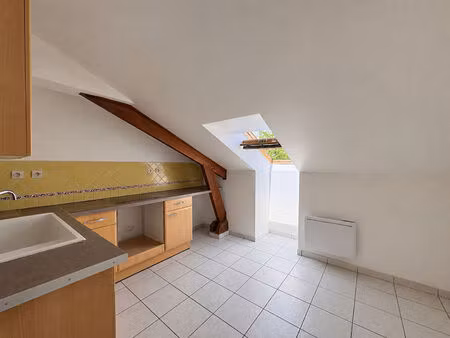 location appartement 3 pièces  66.63m²  amiens