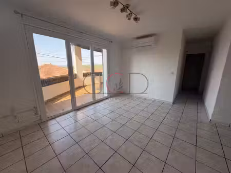 appartement type 2/3 de 78.67 m2 + terrasse - bouc-bel-air