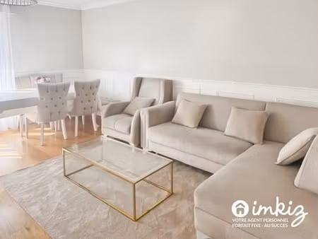 superbe 3 pièces avec balcon  parking et cave