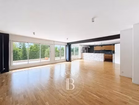 le service location de la maison barnes vous propose ce bien :