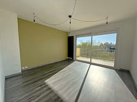 location appartement 3 pièces 62 m² à libourne (33500)