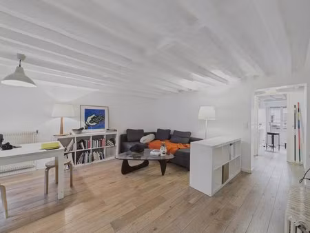 paris 10ᵉ – appartement 3 pièces meublé – 1er étage
