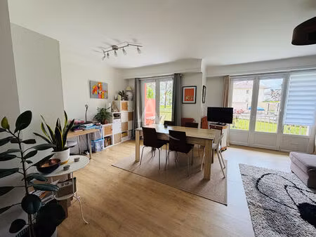 vente appartement 3 pièces  77.00m²  pau