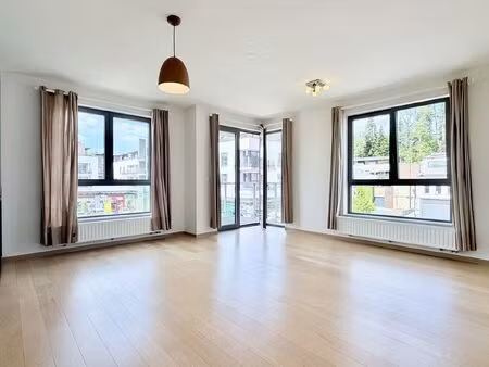 appartement à louer avec terrasse et 2 chambres   genval (vbe45511)