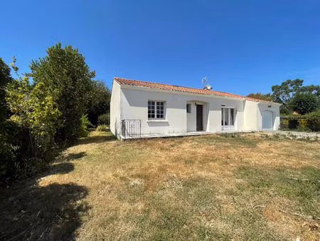 la garnache ! maison 3 pièces avec garage attenant sur 643 m2