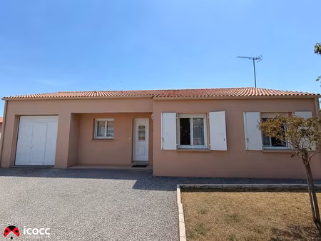 charmante maison de plain-pied  3 chambres  au calme en centre-ville de luçon