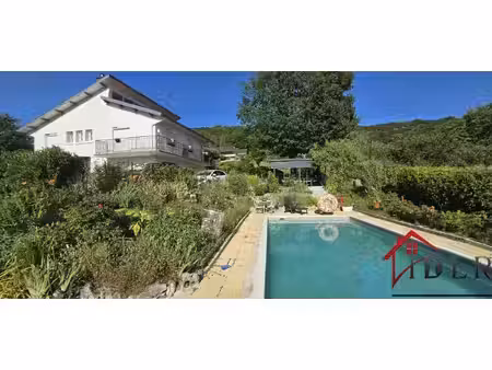 25440 proche quingey sur 25 ares de terrain maison 137 m2