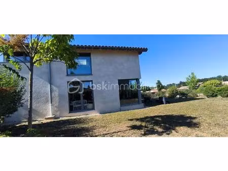 maison d'architecte de 111 m² à garnerans